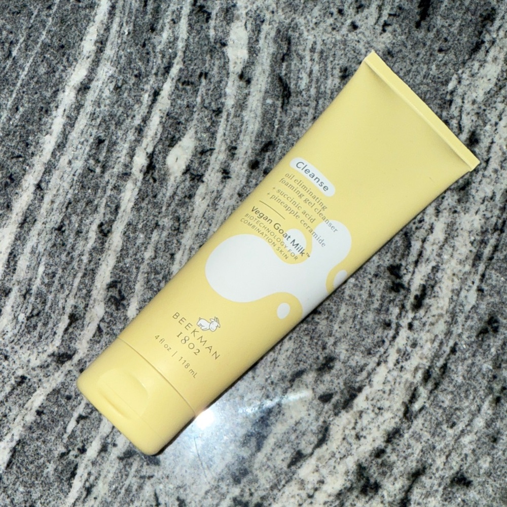 Beekman 1802 Yellow Goat Milk Cleanser